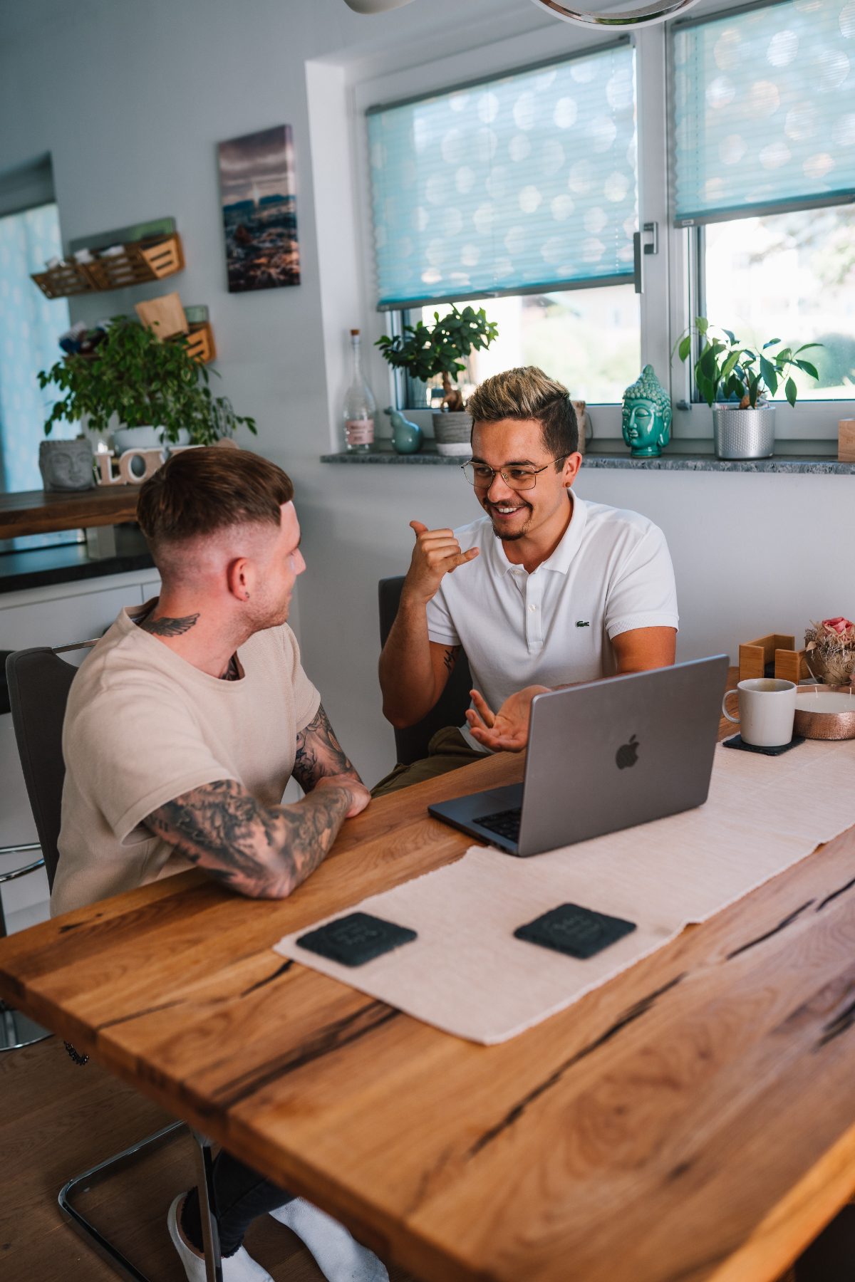 1. Customer Journey & Workflow